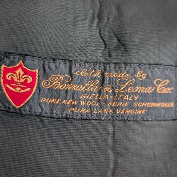 BAUMLER SUIT - JACKET/BLAZER + SUIT PANTS WOOL BLEND IN NAVY (56 44R 32x30) - Picture 3 of 16